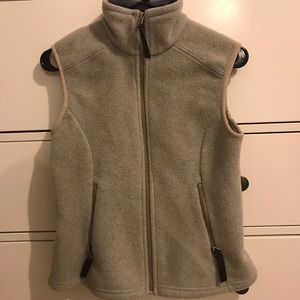 patagonia tan vest